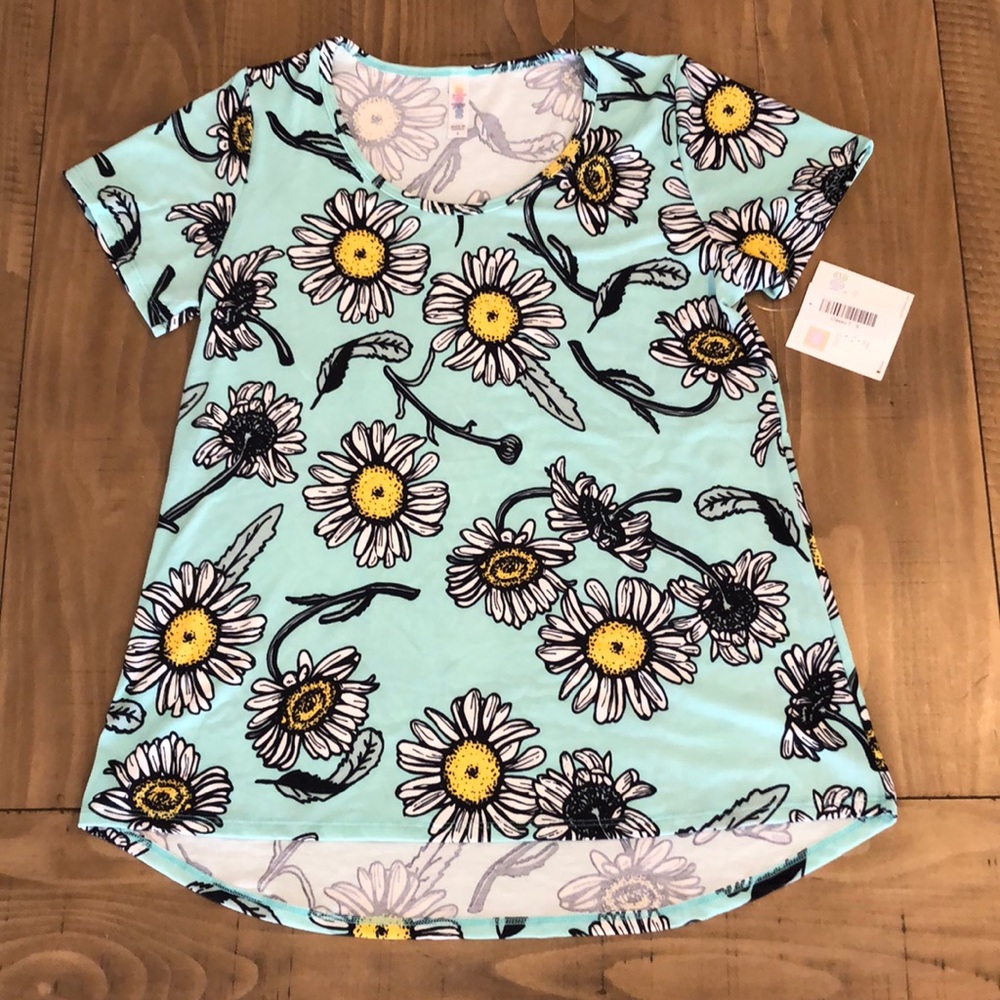 LuLaRoe Classic T